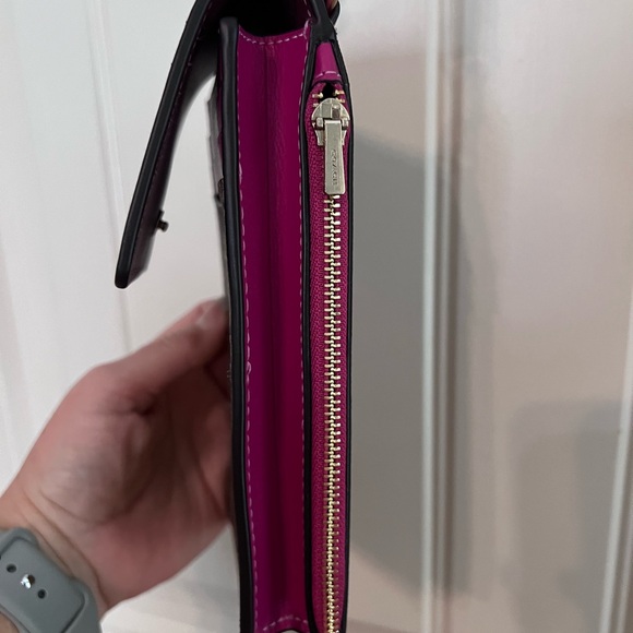 Coach North South Phone Crossbody NWOT - Picture 3 of 5